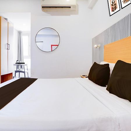 Townhouse Khar The Habitat Hotel Mumbai Exterior photo